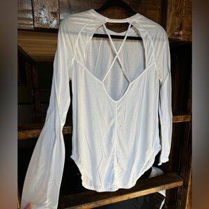 UNDER ARMOUR long sleeve